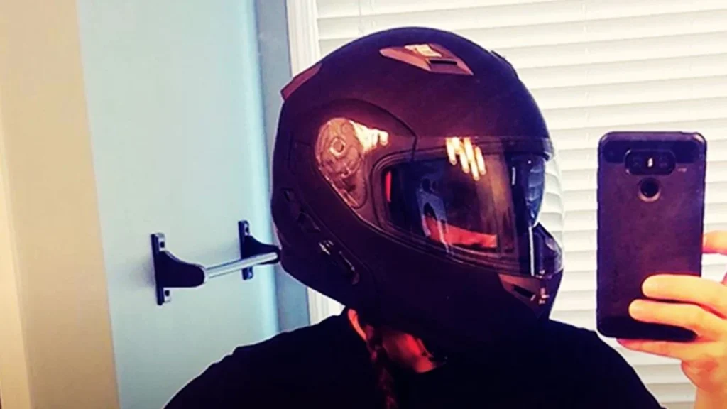 Connecting Bluetooth Helmet to Your Devices