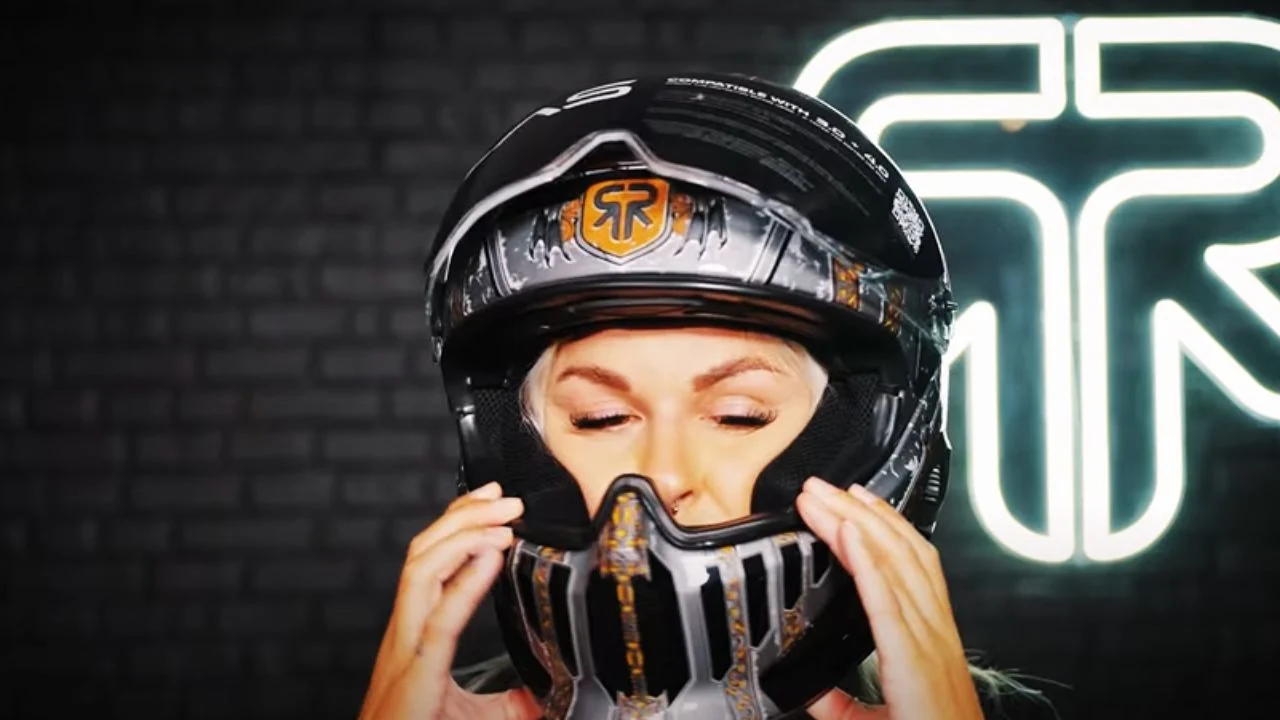 Measure for a Motorcycle Helmet
