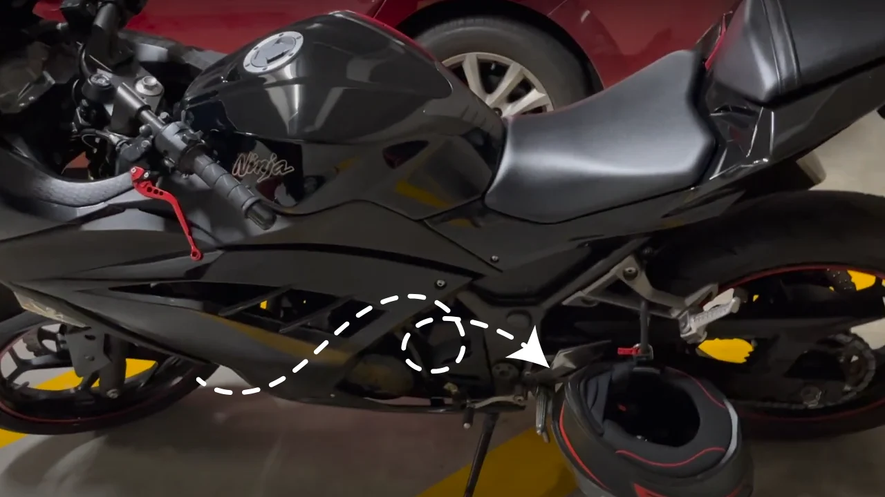 lock motorcycle helmet to bike